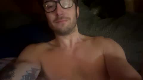 ricracks11 online show from February 11, 2025, 4:11 am