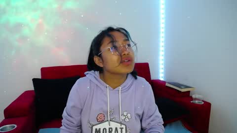 milena online show from January 26, 2025, 5:56 am