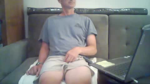 ridemehigh1 online show from September 14, 2025, 2:33 am