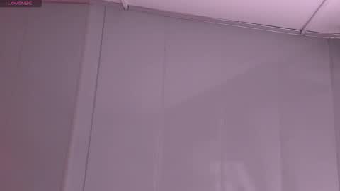 Rihanna hotx online show from September 11, 2025, 4:23 am