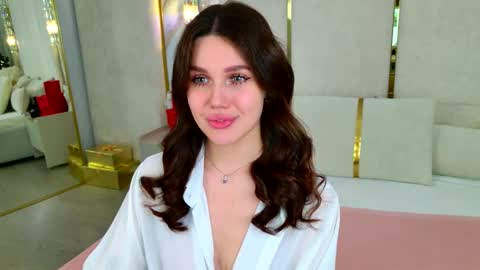 Rihanna online show from December 21, 2025, 5:20 pm