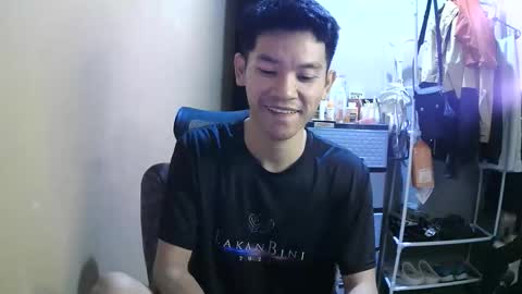 riiichie12 online show from December 1, 2025, 4:01 pm