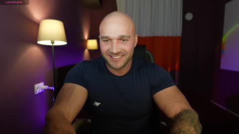 rikadler online show from May 18, 2026, 3:07 pm