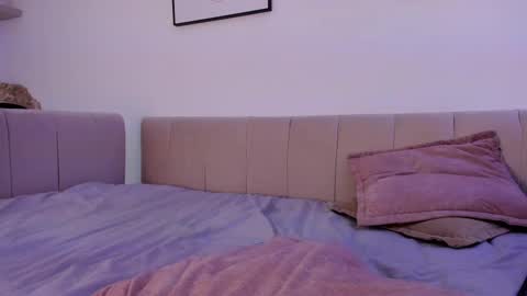 Riley online show from March 7, 2025, 2:36 am