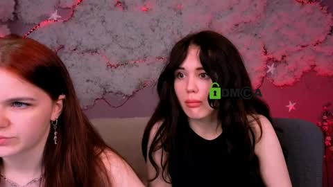 Snapshot of riley_sanders chatting on April 30, 2026, 7:42 pm Meow online show from April 30, 2026, 7:42 pm