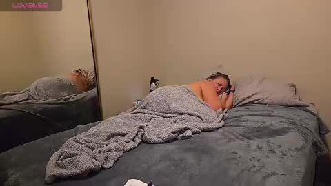 Riley  Logan online show from March 19, 2026, 12:53 pm