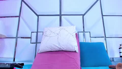 Riley online show from January 19, 2025, 2:49 pm