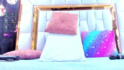 Riley online show from March 26, 2026, 8:25 pm