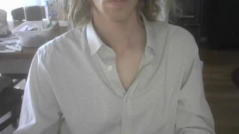 Snapshot of rimbu32 chatting on March 22, 2026, 9:45 am kriebeltje online show from March 22, 2026, 9:45 am