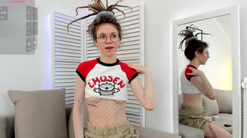 Rin  online show from January 28, 2025, 7:22 am