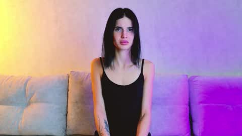 RINA online show from November 24, 2025, 6:46 am