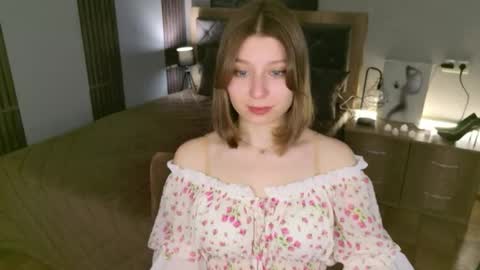 Snapshot of rinacake chatting on May 16, 2026, 10:23 am rinacake online show from May 16, 2026, 10:23 am