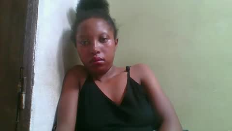 rinah654271 online show from April 18, 2026, 2:54 pm