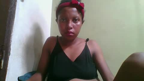 rinah654271 online show from April 19, 2026, 6:32 pm