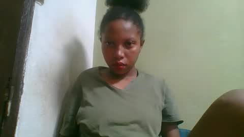 rinah654271 online show from April 21, 2026, 2:51 am