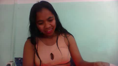 rinah856024 online show from October 24, 2025, 4:42 am