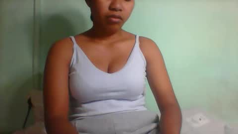 Snapshot of rinah856024 chatting on February 11, 2026, 5:34 am rinah856024 online show from February 11, 2026, 5:34 am