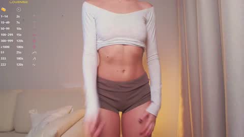 Snapshot of rinassecret chatting on December 14, 2024, 5:40 am Rina online show from December 14, 2024, 5:40 am