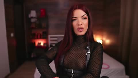 rinathequeen online show from February 4, 2026, 9:48 am