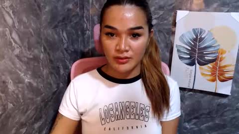Snapshot of rinayui chatting on May 26, 2026, 6:15 pm Rina online show from May 26, 2026, 6:15 pm