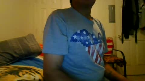 rincon333 online show from June 19, 2026, 2:38 am
