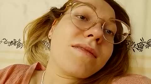 RinettaWilss online show from December 12, 2024, 12:59 am