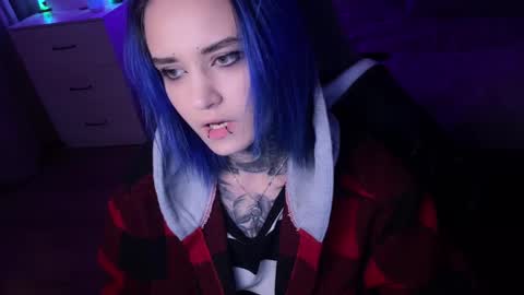   DianaBrite            fansl y online show from February 23, 2025, 5:07 pm