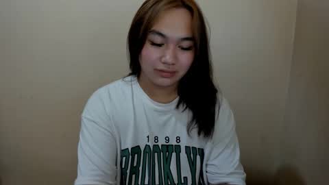 Snapshot of riri_bowa chatting on January 17, 2026, 5:49 pm RIRI online show from January 17, 2026, 5:49 pm