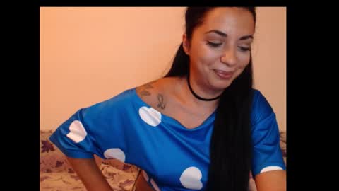 riri_mojo_92 online show from September 12, 2025, 7:47 pm