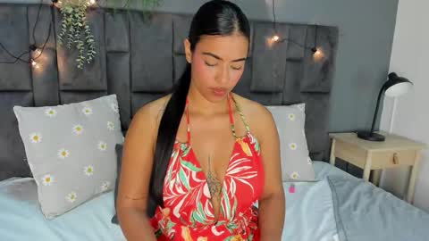 RIRI  online show from September 20, 2025, 9:16 pm