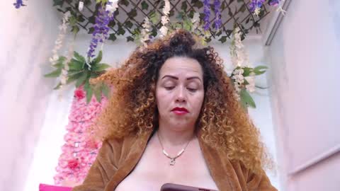 Risitos De Oro online show from April 21, 2026, 1:42 am