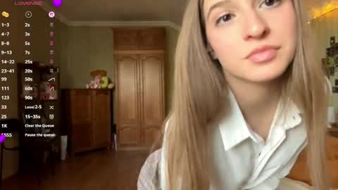 Mary online show from May 31, 2026, 1:29 pm