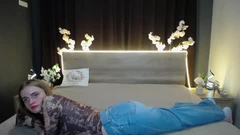 ritakiskis online show from April 22, 2026, 6:53 pm