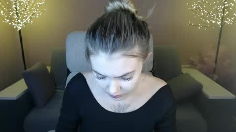 ritaneer online show from December 17, 2024, 9:07 am