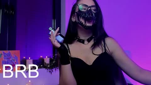 Miss Rita online show from November 17, 2025, 7:58 am