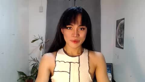 rivaxox1 online show from May 16, 2026, 2:52 am