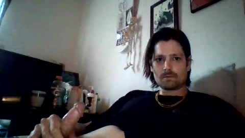 riverphoenix575584 online show from May 17, 2026, 1:51 pm