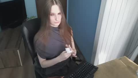 Snapshot of rivver420 chatting on July 8, 2026, 2:54 pm River online show from July 8, 2026, 2:54 pm