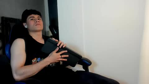 Roan Birkin online show from November 16, 2025, 7:30 pm