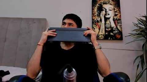 Roan Birkin online show from June 4, 2026, 8:37 pm