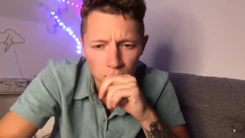 RoastingCorn online show from March 5, 2025, 8:43 am