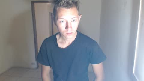 RoastingCorn online show from November 2, 2025, 3:14 pm