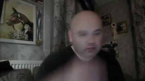 rob18997 online show from November 2, 2025, 4:09 pm