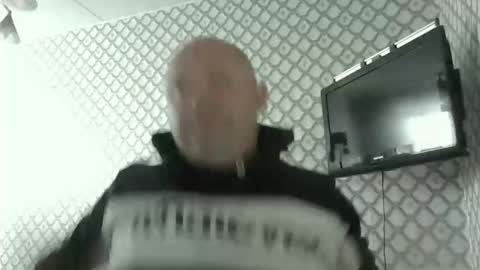 rob18997 online show from February 8, 2026, 10:07 am