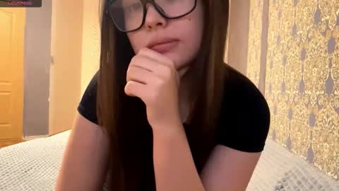 Aya online show from February 1, 2026, 12:59 pm