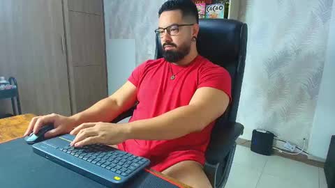 Robby online show from November 9, 2025, 12:09 am