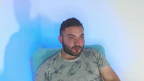 Stiven - online show from November 12, 2025, 4:57 am