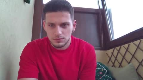 Snapshot of roberto_twink1 chatting on December 1, 2025, 6:18 am Roberto online show from December 1, 2025, 6:18 am