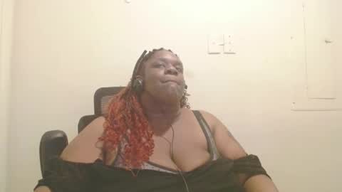 robertswhitney52 online show from September 22, 2025, 11:01 am