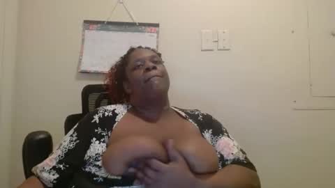 robertswhitney52 online show from December 19, 2025, 6:42 am